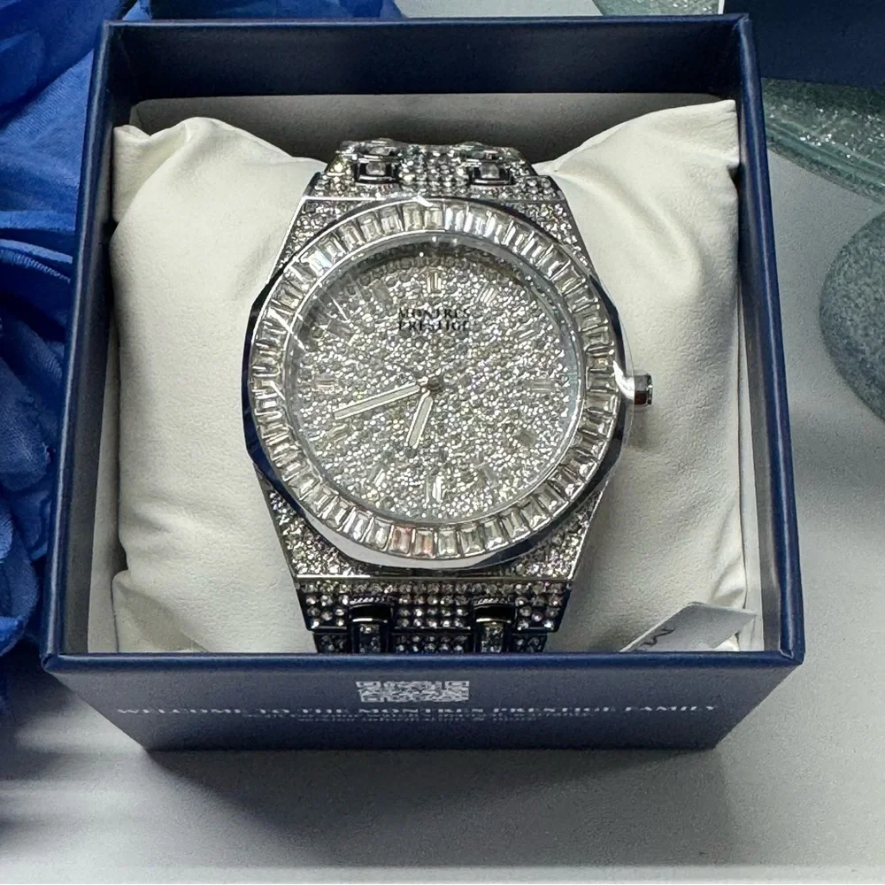 💎NIB INVICTA LUXE CRYSTAL MENS WATCH